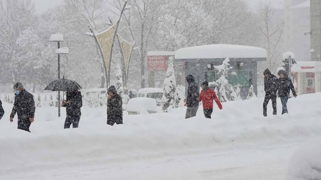 Son dakika valilikler açıkladı, okullar tatil edildi 2