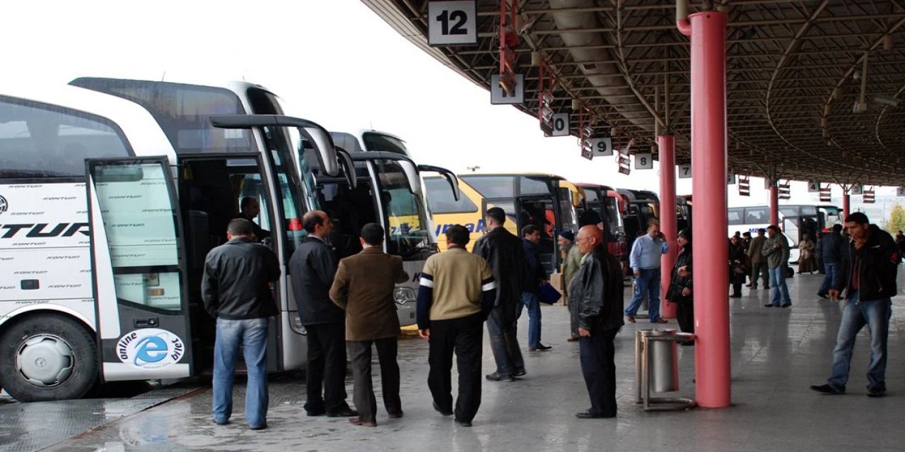 Bayram yolculukları kabusa dönüştü! Otobüs bilet fiyatları uçtu, vatandaşlar şokta!