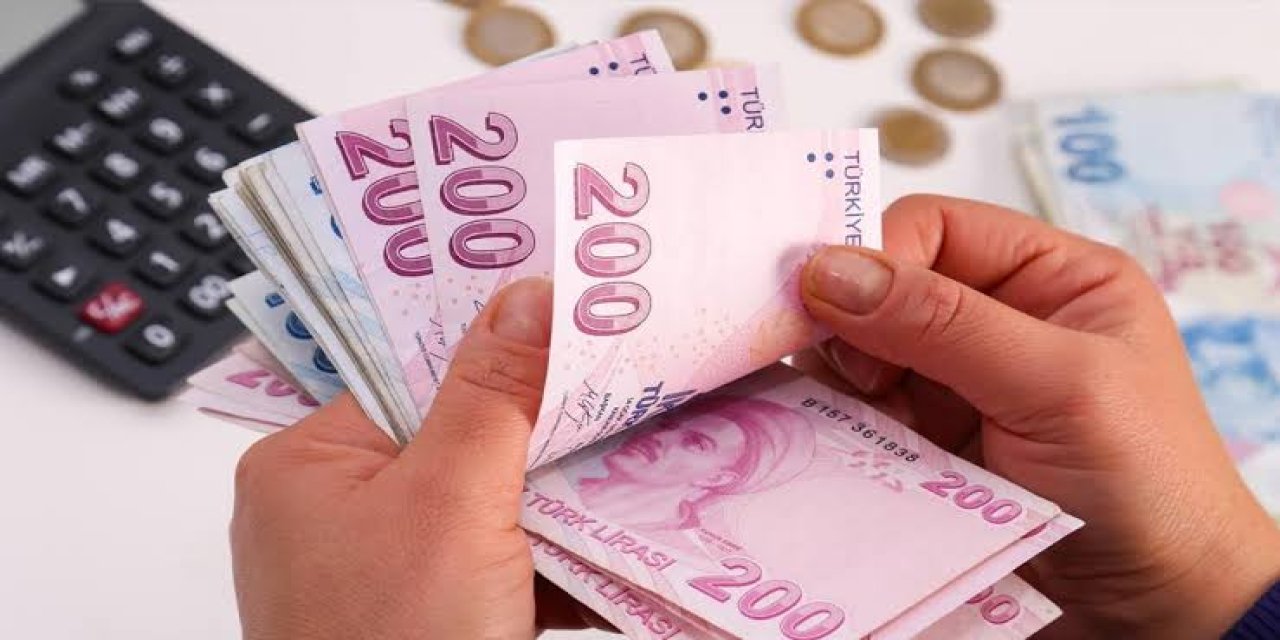 15 Nisan'da Memur Maaşları Eksik Yatacak Toplam Kayıp 1000 TL'nin Üzerinde