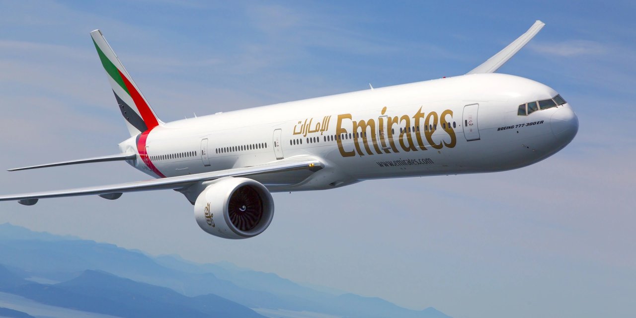 Emirates 90.000 TL Maaşla Kabin Memuru Alımı Yapacak! Başvuru Şartları Neler?